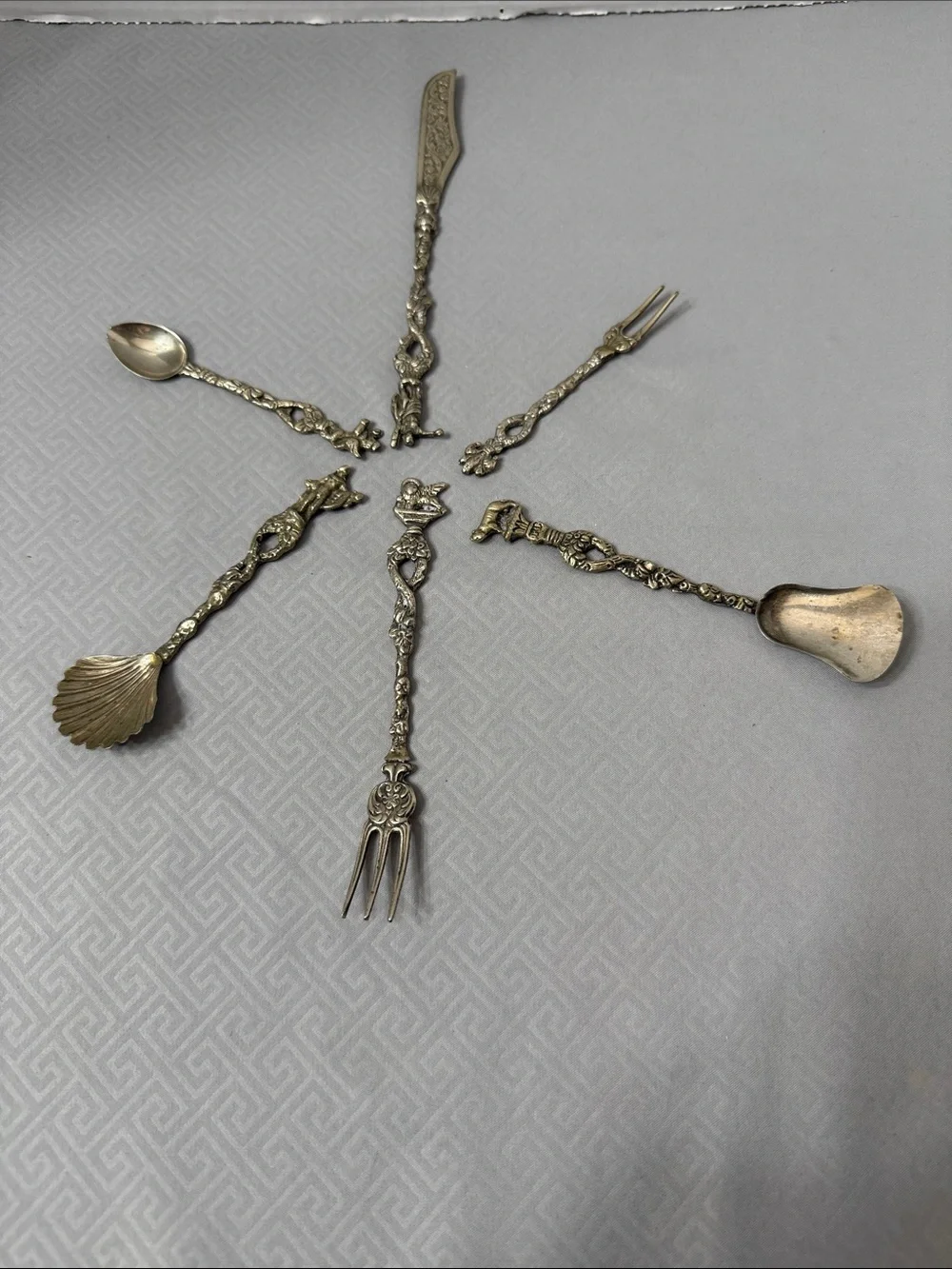 Vintage Italian Ornate Hors D’oeuvre Appetizer Decorative Utensils Set of 6
